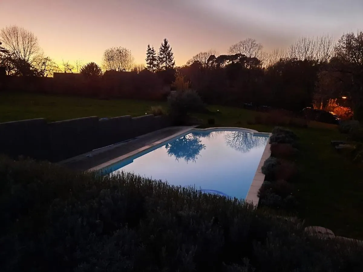 Holiday home Gite De L'Ane Papillon-3 Chb- Piscine-Jardin Saint-Cirq-Souillaguet France